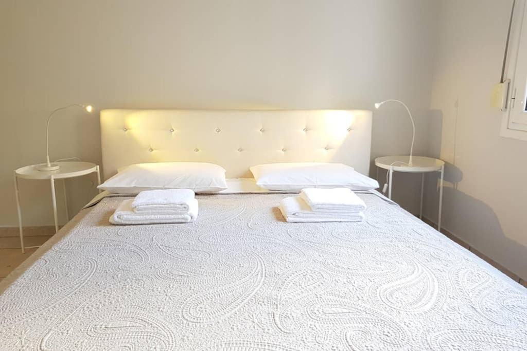 A Great Stay At A Comfortable Large Apartment Афіни Екстер'єр фото