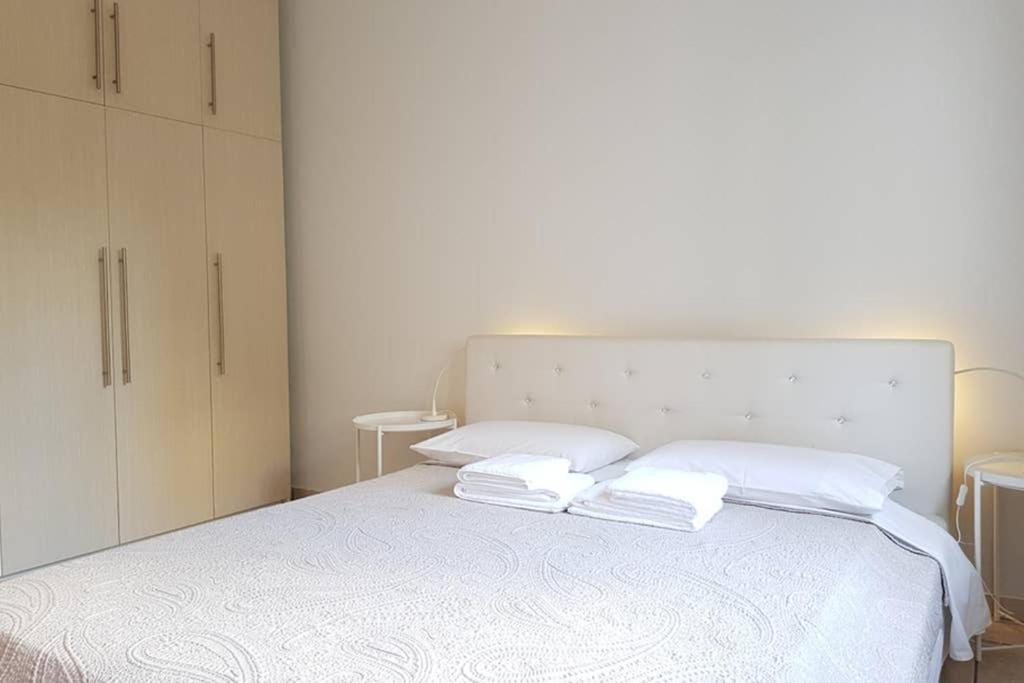 A Great Stay At A Comfortable Large Apartment Афіни Екстер'єр фото